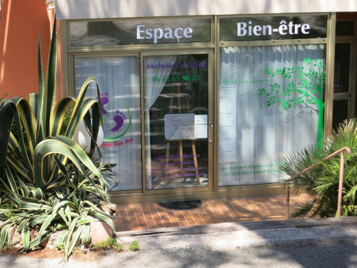 Joli Studio A Front De Mer Saint-Raphaël Kültér fotó